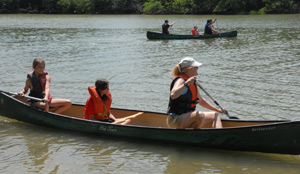 kids in canoe