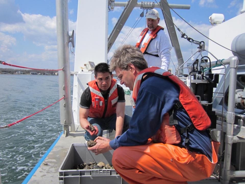 Dave Secor teaches from the Rachel Carson Research Vessel. 