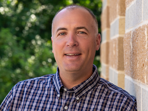 Headshot of Dr. Dave Nelson 