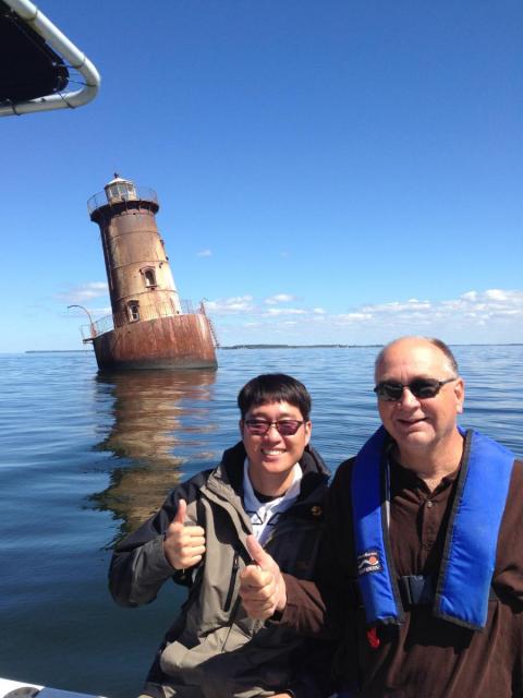 Graduate student Dong-Yoon Lee and Jeff Cornwell on the Choptank River.