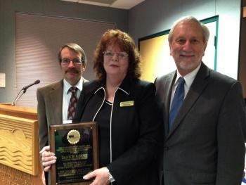Photo of Janice Keene with UMCES President, Donald Boesch, and AL Director, Eric Davidson