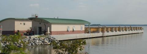 Horn Point concrete pier