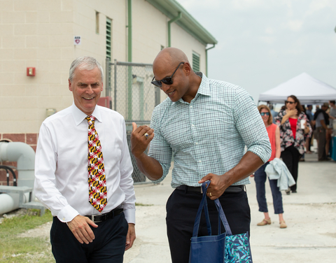 UMCES President Peter Goodwin walks with Maryland Govenor Moore