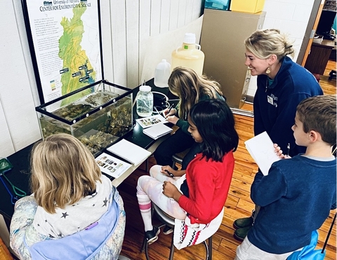 Science Saturday students got their own dichotomous keys for identifying common reef animals and sketched their favorites in field notebooks.
