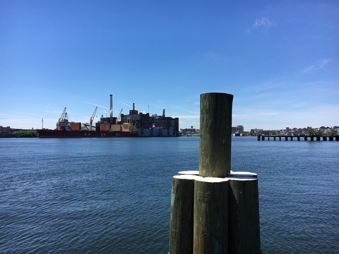 Landscape picture of Baltimore Harbor 