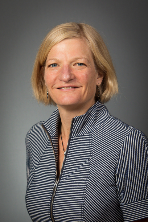 Headshot of Dr. Jennifer Burns