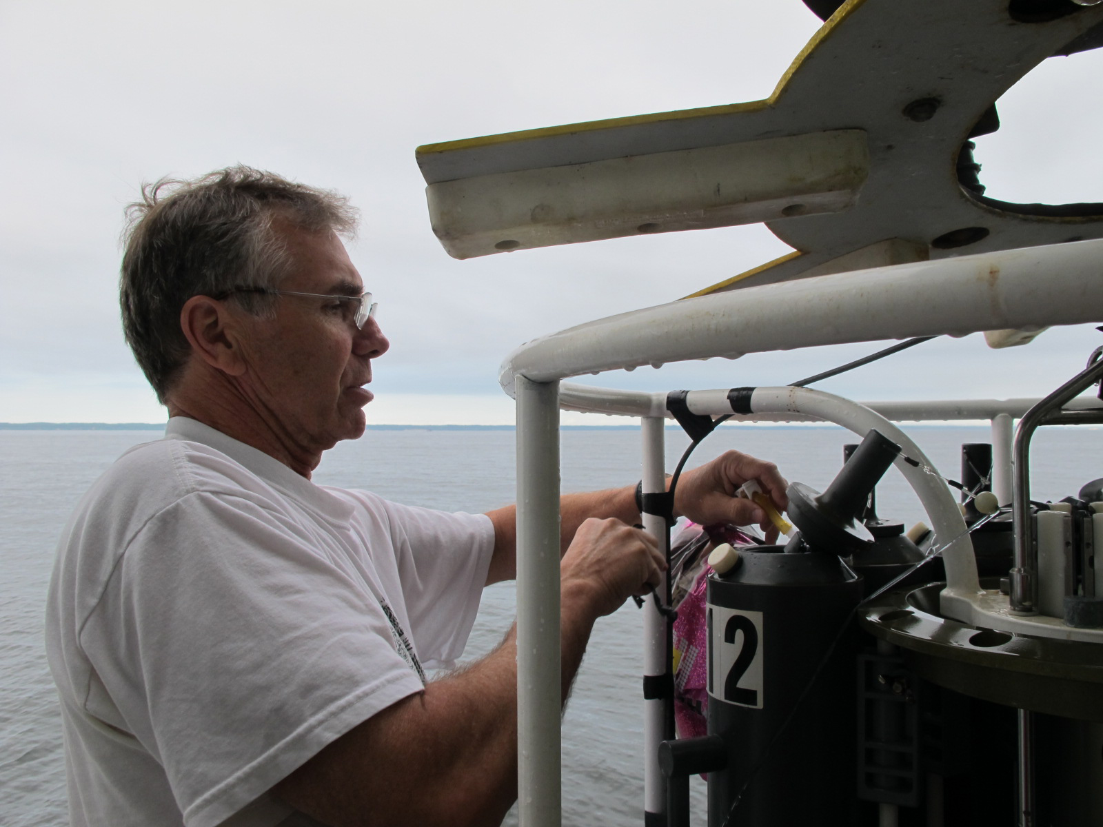 Global warming leaves oceans to suffocate