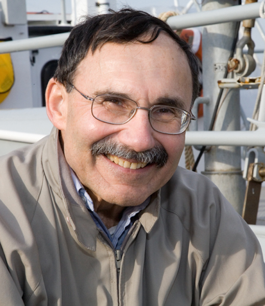 Professor Ed Houde named Vice President for Education