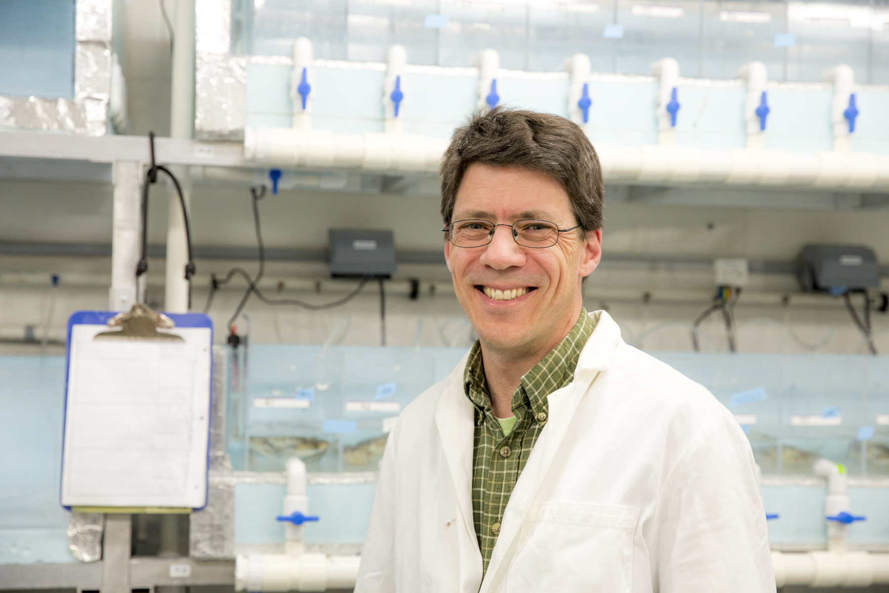 Eric Schott selected by UMCES graduate students as outstanding faculty mentor