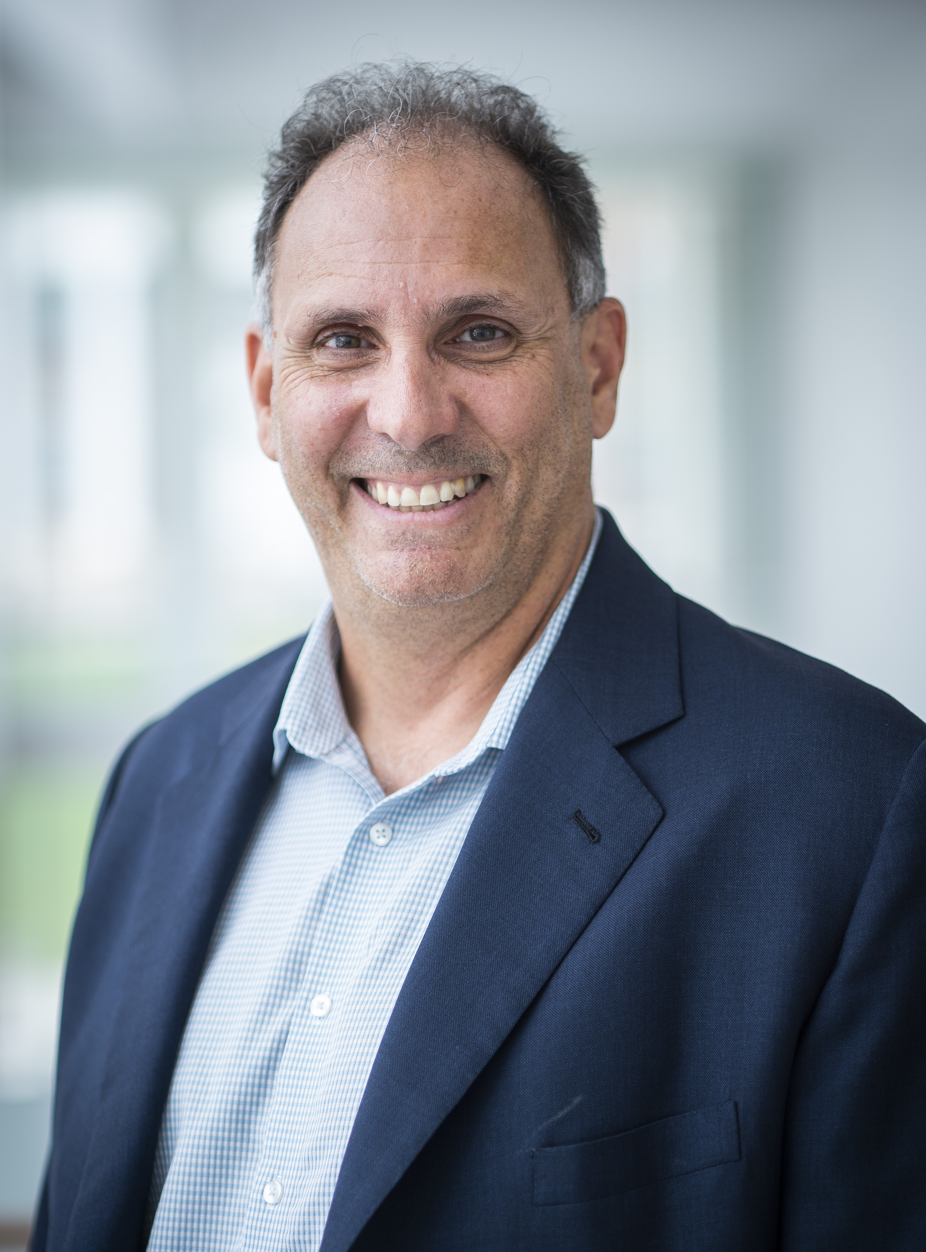 Dr. Fernando Miralles-Wilhelm named president of University of Maryland Center for Environmental Science