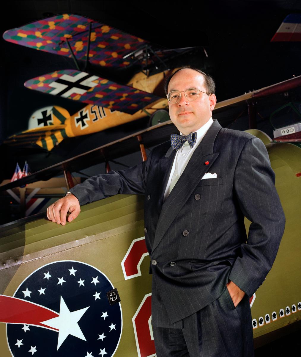 Joe Suarez of Booz Allen Hamilton joins Board of Visitors