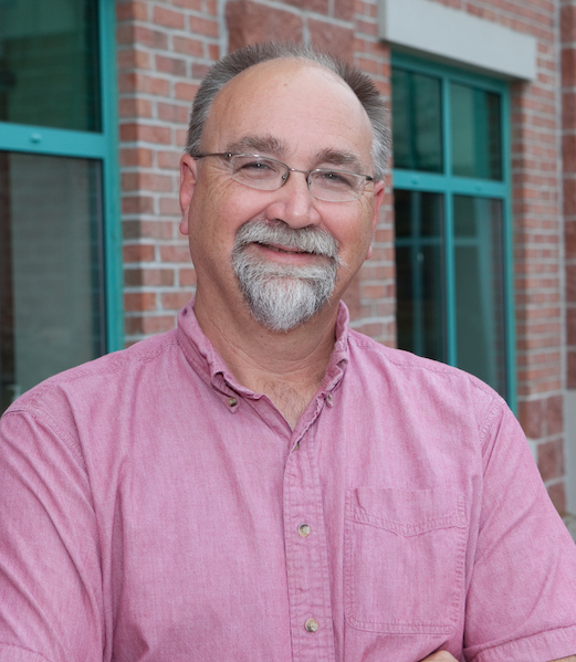 Dr. Jeffrey Cornwell honored with UMCES President’s Award