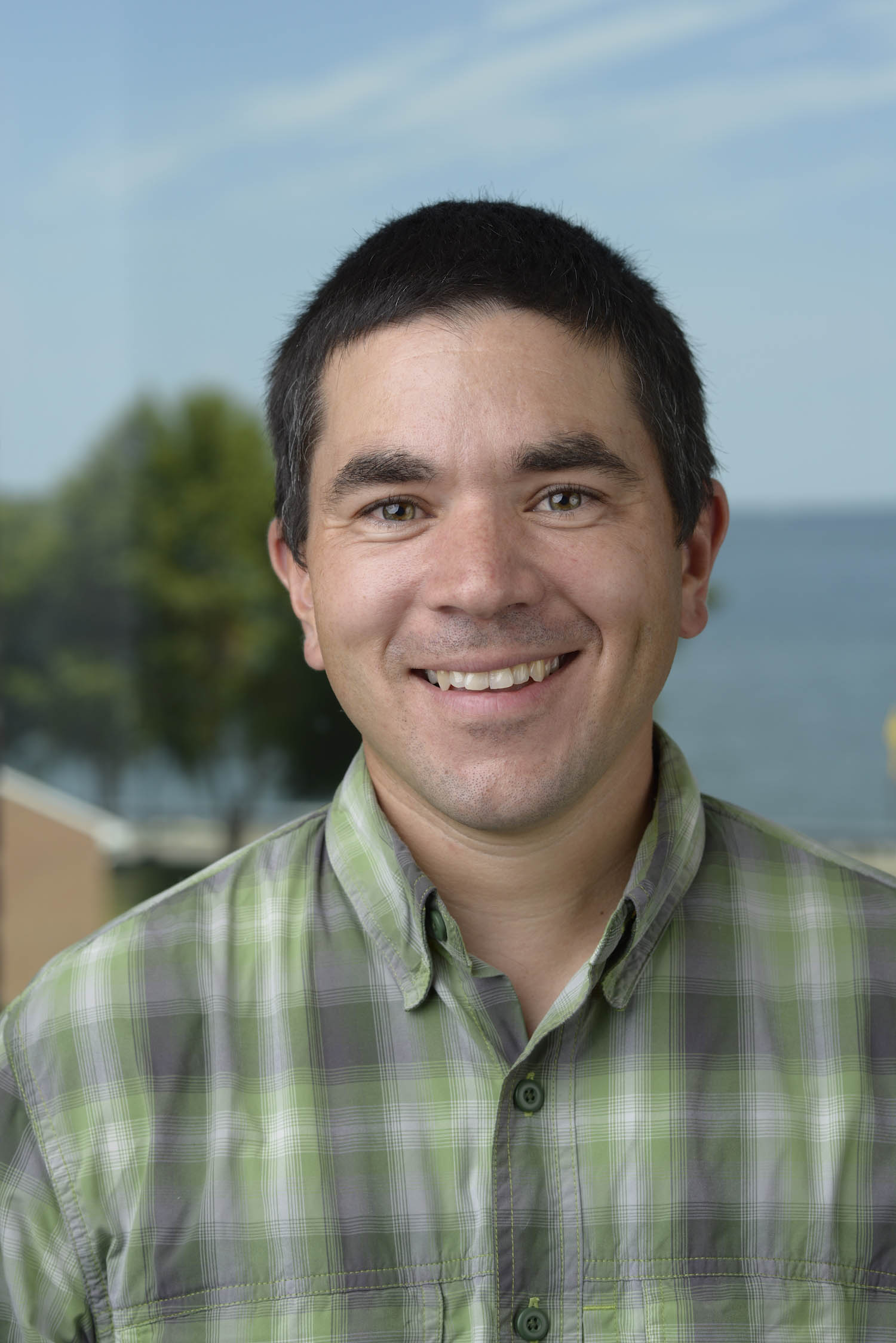 Jeremy Testa selected by UMCES graduate students as Outstanding Faculty Mentor