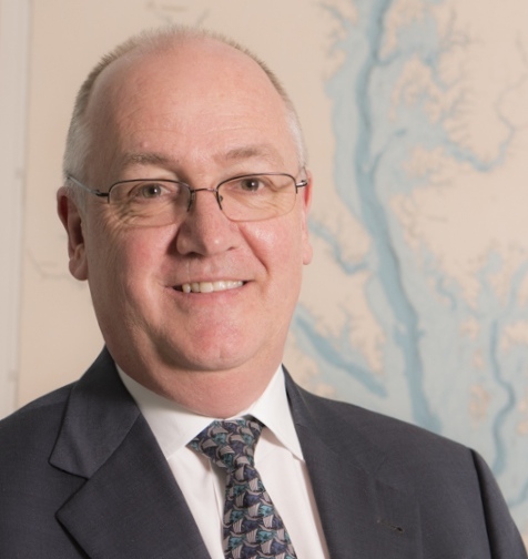 Professor Tom Miller receives highest university award for public service