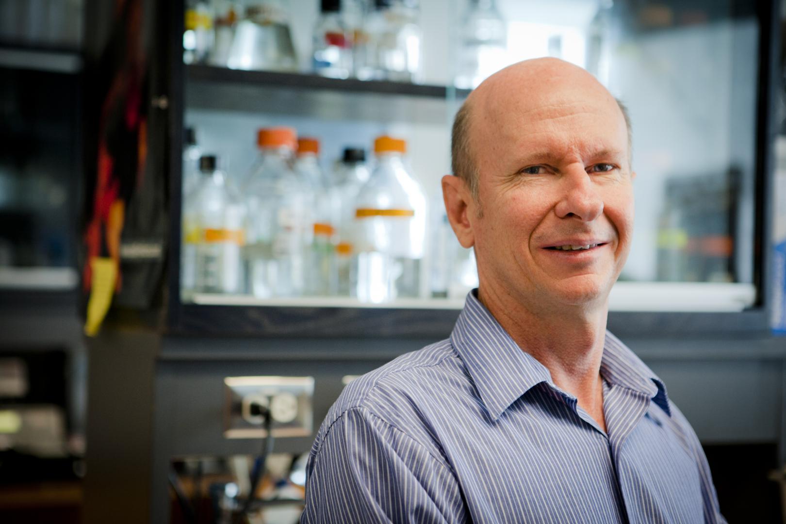 Dr. Russell Hill elected to American Academy of Microbiology