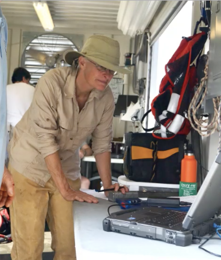 Janet Barnes receives inaugural President’s Award for Outstanding Research Support