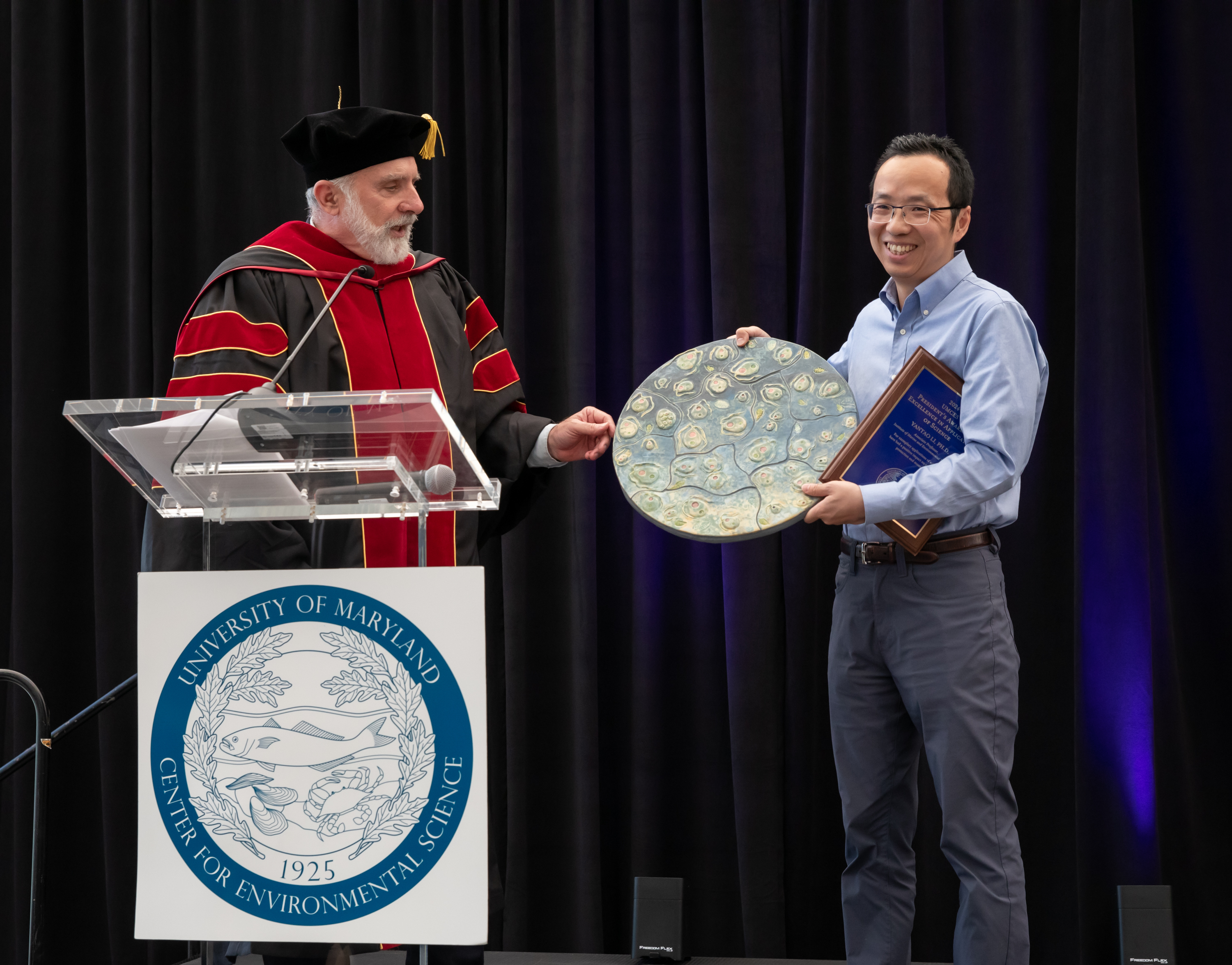 Yantao Li receives 2024 President’s Award for Excellence in the Application of Science