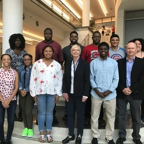 Students at IMET Undergraduate Summer Internship